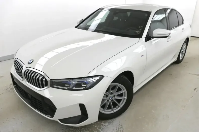 BMW 320 din 2023 cu 31.200 km - oferta BMW156327 - foto 1