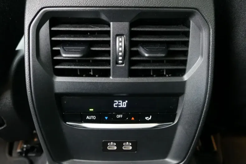 BMW 320 din 2023 cu 31.200 km - oferta BMW156327 - foto 15