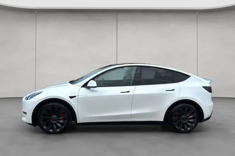 Tesla Model Y din 2022 cu 39.788 km - oferta TES156330 - foto 2