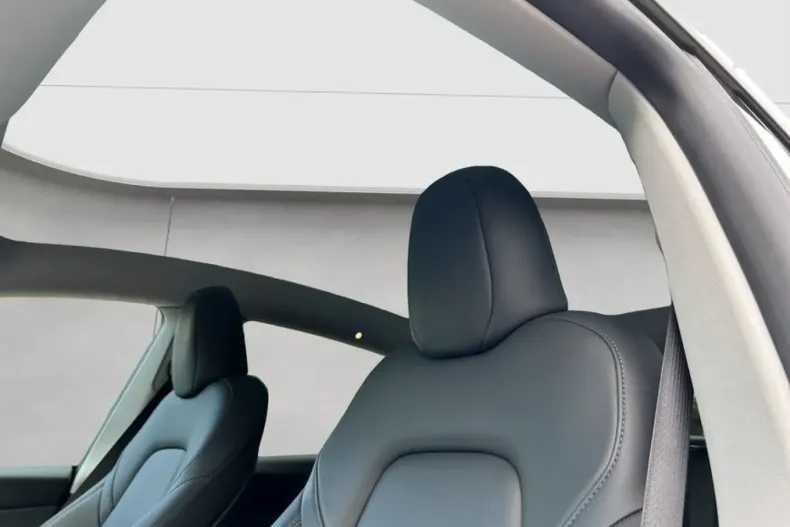 Tesla Model Y din 2022 cu 39.788 km - oferta TES156330 - foto 14