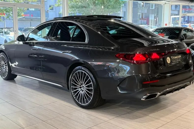 Mercedes-Benz E 300 din 2024 cu 39.000 km - oferta MER156333 - foto 3