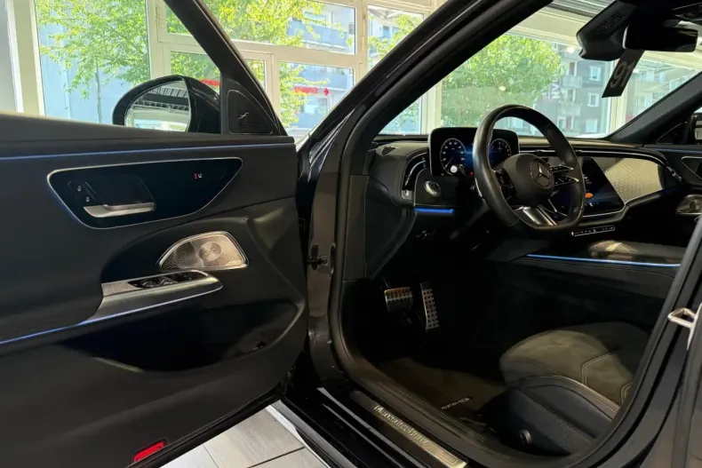 Mercedes-Benz E 300 din 2024 cu 39.000 km - oferta MER156333 - foto 9