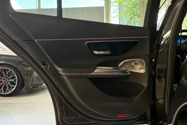 Mercedes-Benz E 300 din 2024 cu 39.000 km - oferta MER156333 - foto 26