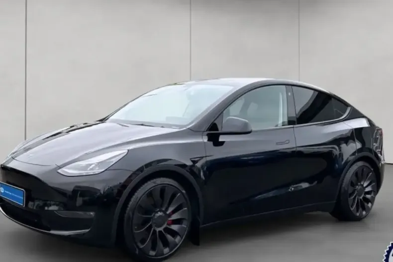 Tesla Model Y din 2022 cu 46.100 km - oferta TES156335 - foto 1