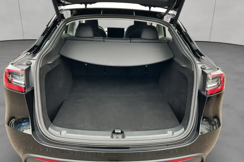 Tesla Model Y din 2022 cu 46.100 km - oferta TES156335 - foto 5