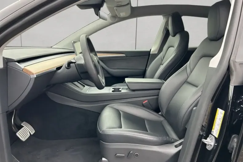 Tesla Model Y din 2022 cu 46.100 km - oferta TES156335 - foto 9