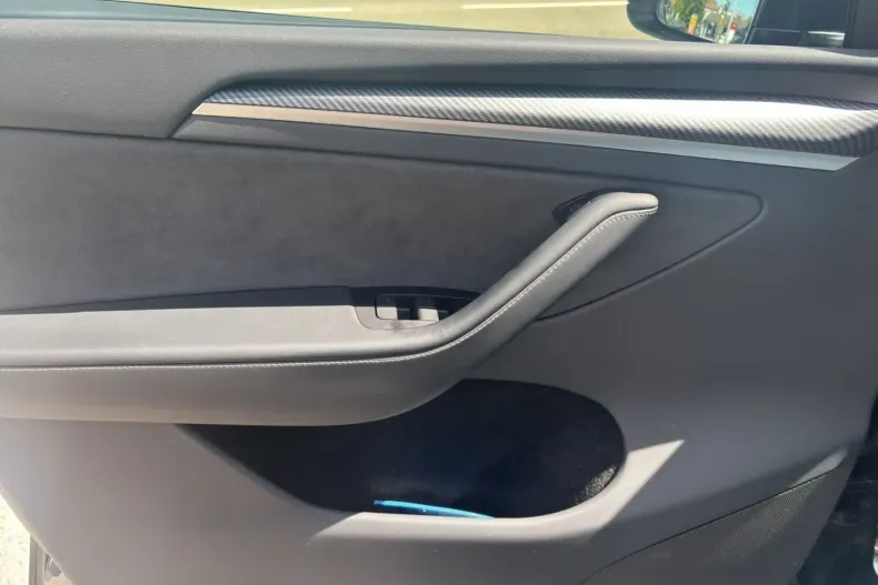 Tesla Model Y din 2022 cu 47.000 km - oferta TES156336 - foto 12