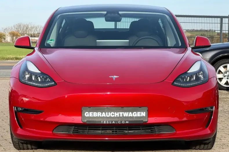Tesla Model 3 din 2021 cu 33.000 km - oferta TES156339 - foto 3
