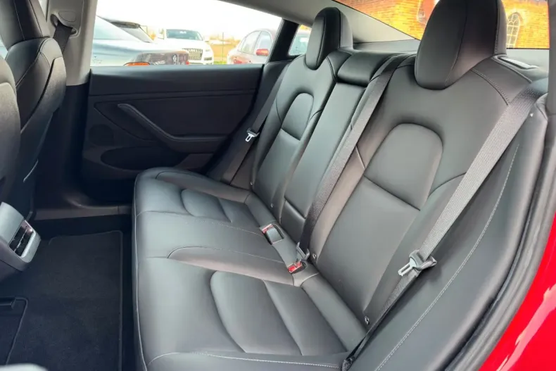 Tesla Model 3 din 2021 cu 33.000 km - oferta TES156339 - foto 20