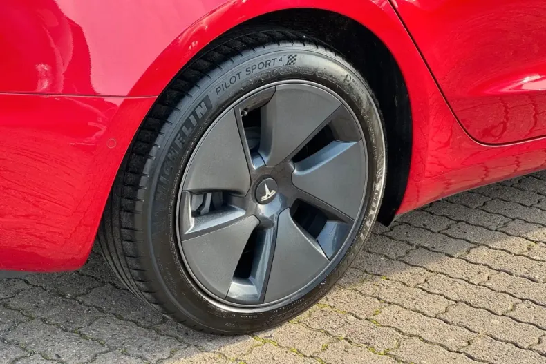 Tesla Model 3 din 2021 cu 33.000 km - oferta TES156339 - foto 23