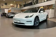 Tesla Model 3 din 2023 cu 1.990 km - oferta TES156340 - foto 28