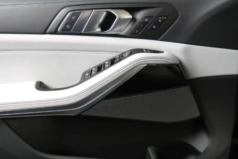 BMW X5 din 2024 cu 12.400 km - oferta BMW156342 - foto 15