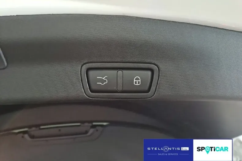 Alfa Romeo Stelvio din 2024 cu 48.530 km - oferta ALF156343 - foto 12