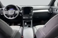 Volvo XC40 din 2024 cu 11.420 km - oferta VOL156345 - foto 4