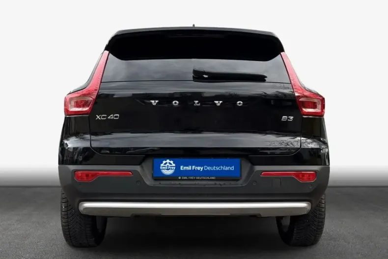 Volvo XC40 din 2024 cu 11.420 km - oferta VOL156345 - foto 8