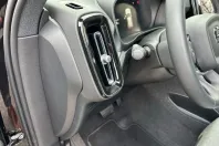 Volvo XC40 din 2024 cu 11.420 km - oferta VOL156345 - foto 31