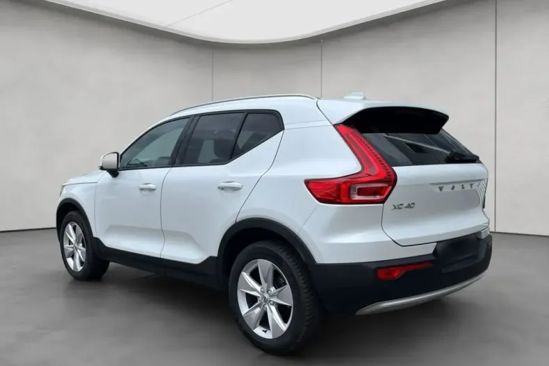 Volvo XC40 din 2024 cu 18.483 km - oferta VOL156346 - foto 3