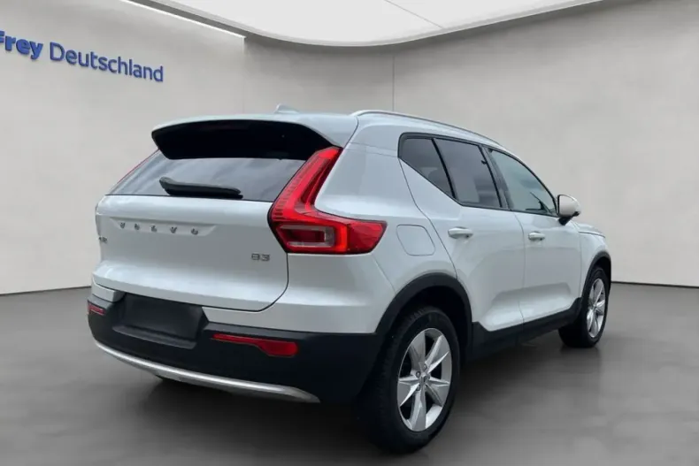 Volvo XC40 din 2024 cu 18.483 km - oferta VOL156346 - foto 5