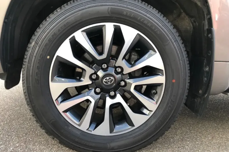 Toyota Land Cruiser din 2024 cu 21.000 km - oferta TOY156352 - foto 9