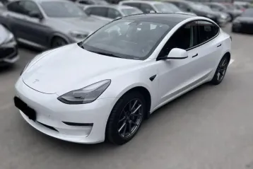 Tesla Model 3 din 2021 - oferta TES156353