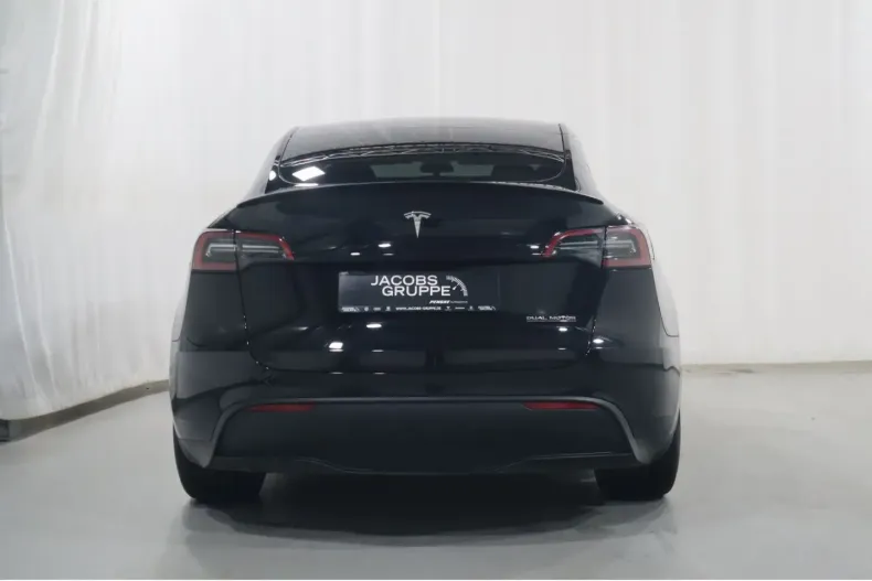Tesla Model Y din 2023 cu 41.000 km - oferta TES156356 - foto 4