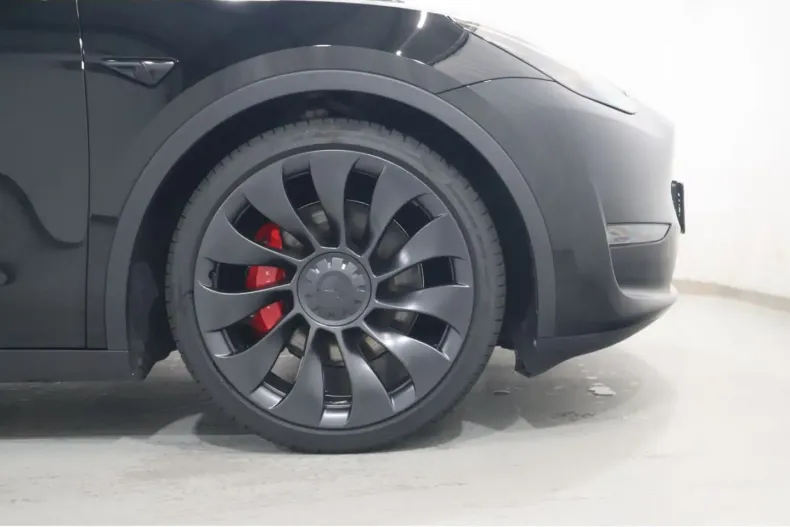 Tesla Model Y din 2023 cu 41.000 km - oferta TES156356 - foto 5