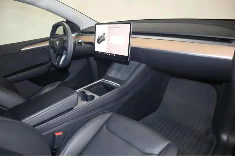 Tesla Model Y din 2023 cu 41.000 km - oferta TES156356 - foto 14