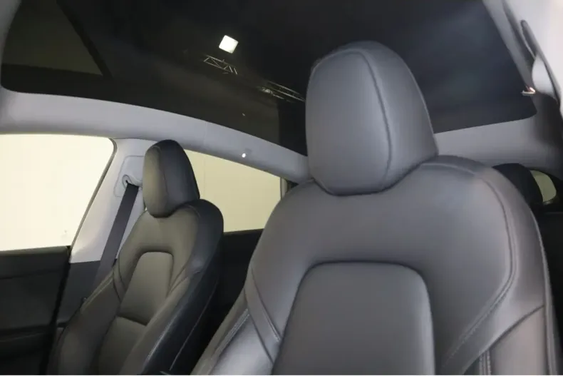 Tesla Model Y din 2023 cu 41.000 km - oferta TES156356 - foto 17