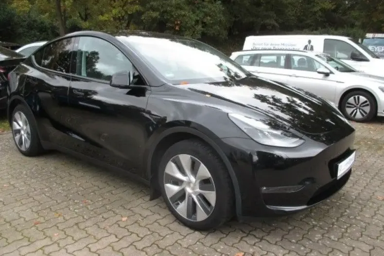 Tesla Model Y din 2023 cu 31.883 km - oferta TES156357 - foto 10