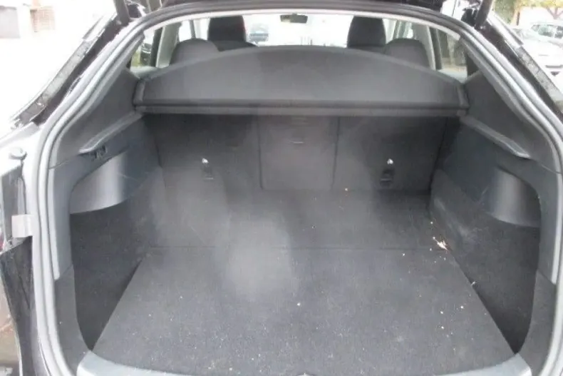 Tesla Model Y din 2023 cu 31.883 km - oferta TES156357 - foto 25