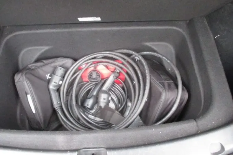 Tesla Model Y din 2023 cu 31.883 km - oferta TES156357 - foto 26