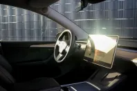 Tesla Model Y din 2022 cu 45.402 km - oferta TES156359 - foto 14