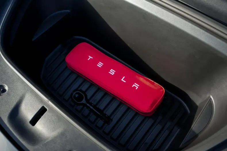 Tesla Model Y din 2022 cu 45.402 km - oferta TES156359 - foto 40