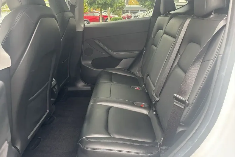 Tesla Model Y din 2022 cu 49.540 km - oferta TES156361 - foto 8