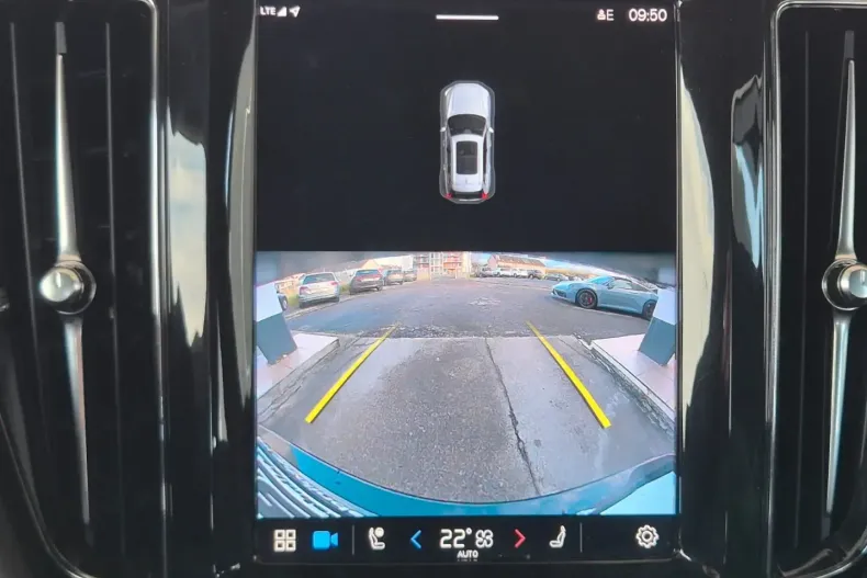 Volvo XC60 din 2021 cu 91.595 km - oferta VOL156366 - foto 21