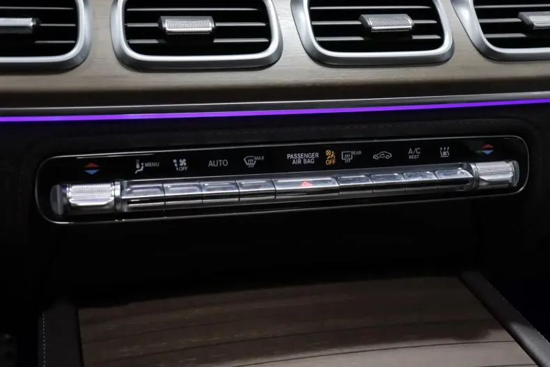 Mercedes-Benz GLS 400 din 2020 cu 50.000 km - oferta MER156367 - foto 26