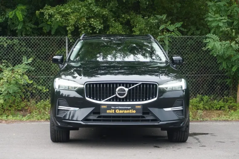 Volvo XC60 din 2022 cu 96.222 km - oferta VOL156369 - foto 1