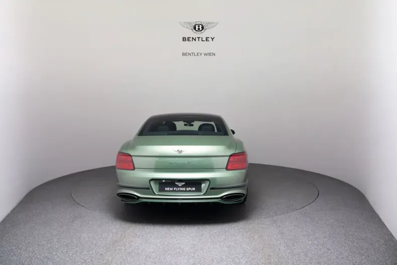 Bentley Flying Spur din 2024 cu 6.500 km - oferta BEN156371 - foto 6