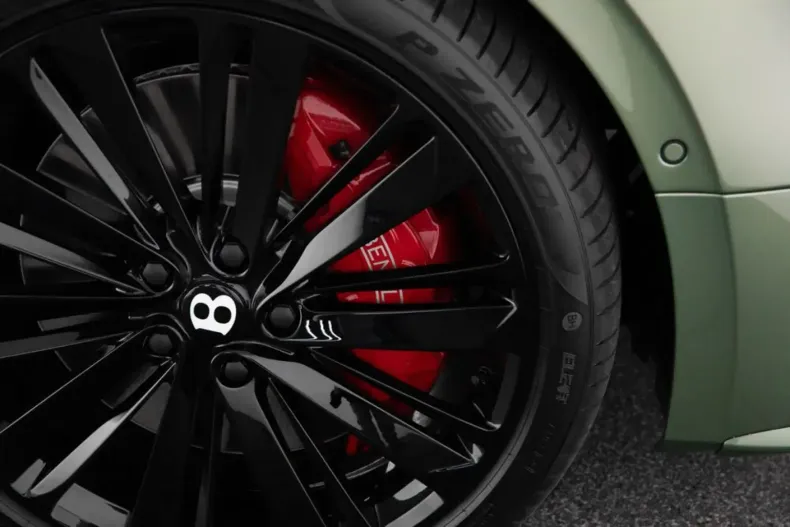 Bentley Flying Spur din 2024 cu 6.500 km - oferta BEN156371 - foto 8