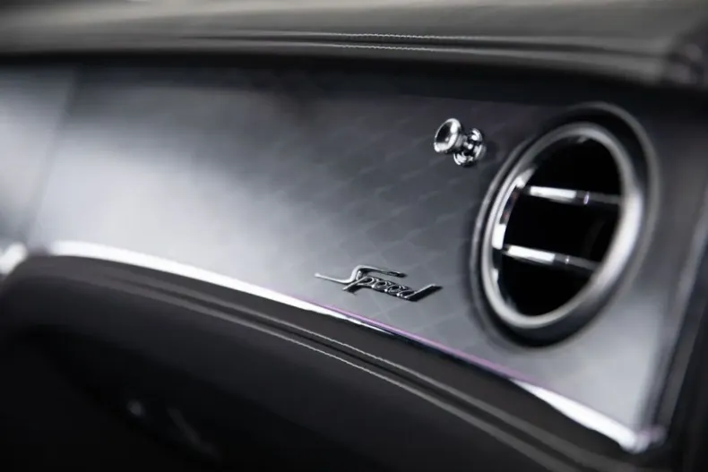 Bentley Flying Spur din 2024 cu 6.500 km - oferta BEN156371 - foto 31