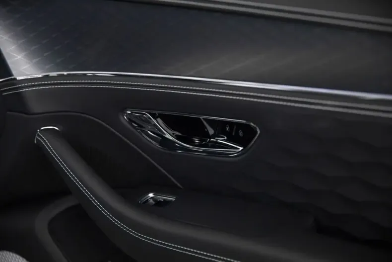 Bentley Flying Spur din 2024 cu 6.500 km - oferta BEN156371 - foto 32