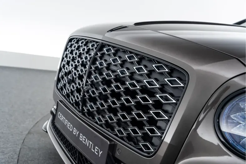 Bentley Flying Spur din 2024 cu 4.200 km - oferta BEN156372 - foto 12