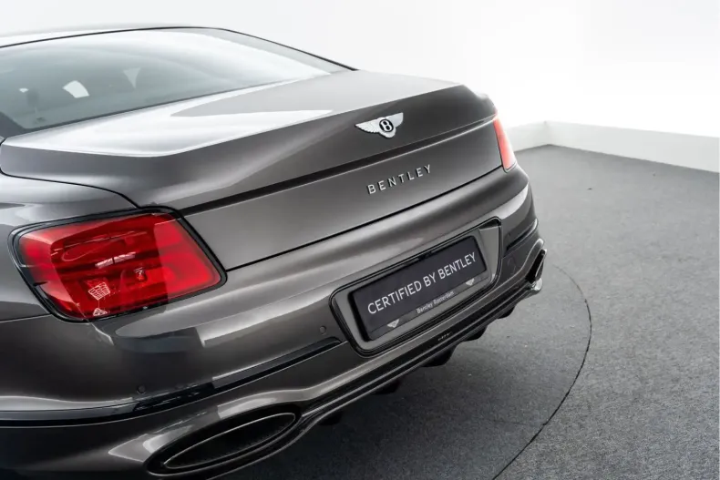 Bentley Flying Spur din 2024 cu 4.200 km - oferta BEN156372 - foto 15