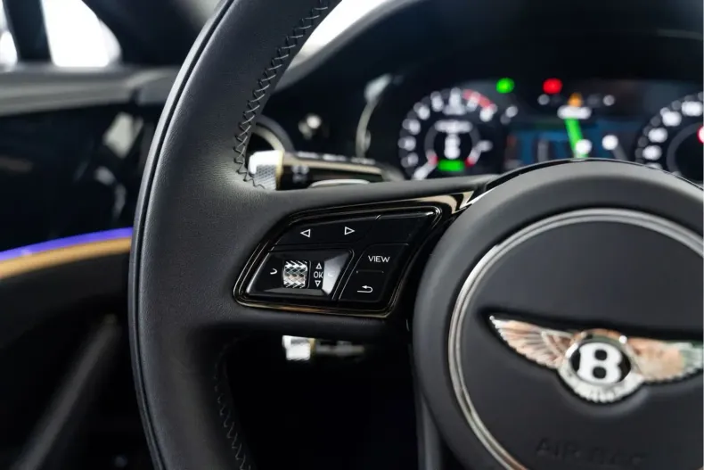 Bentley Flying Spur din 2024 cu 4.200 km - oferta BEN156372 - foto 27