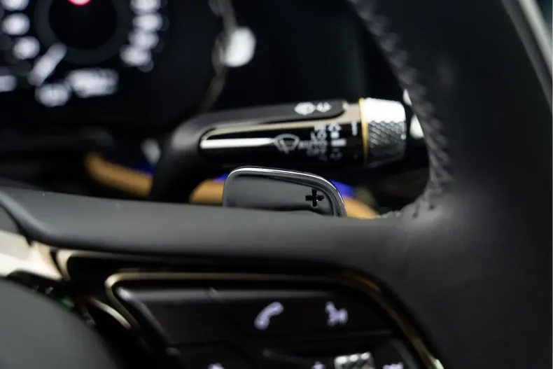 Bentley Flying Spur din 2024 cu 4.200 km - oferta BEN156372 - foto 30