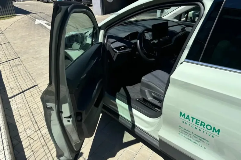 Skoda Elroq din 2025 cu 3.100 km - oferta SKO156376 - foto 8