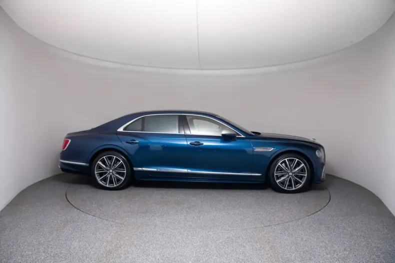 Bentley Flying Spur din 2024 cu 13.500 km - oferta BEN156383 - foto 2