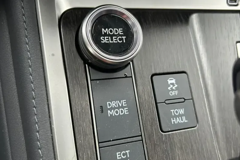 Lexus GX 550 din 2024 cu 1.500 km - oferta LEX156385 - foto 22