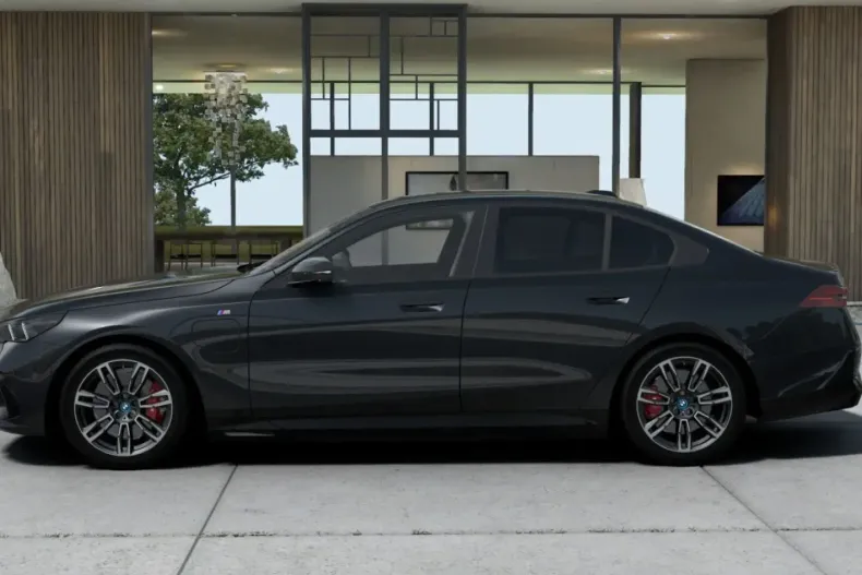 BMW 530 din 2025 cu 21.885 km - oferta BMW156386 - foto 2