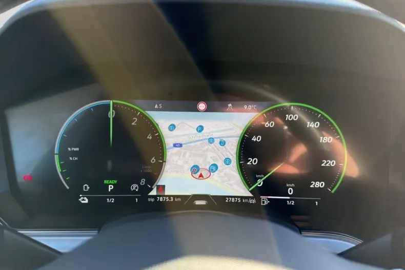 Volkswagen Touareg din 2024 cu 27.868 km - oferta VOL156389 - foto 9